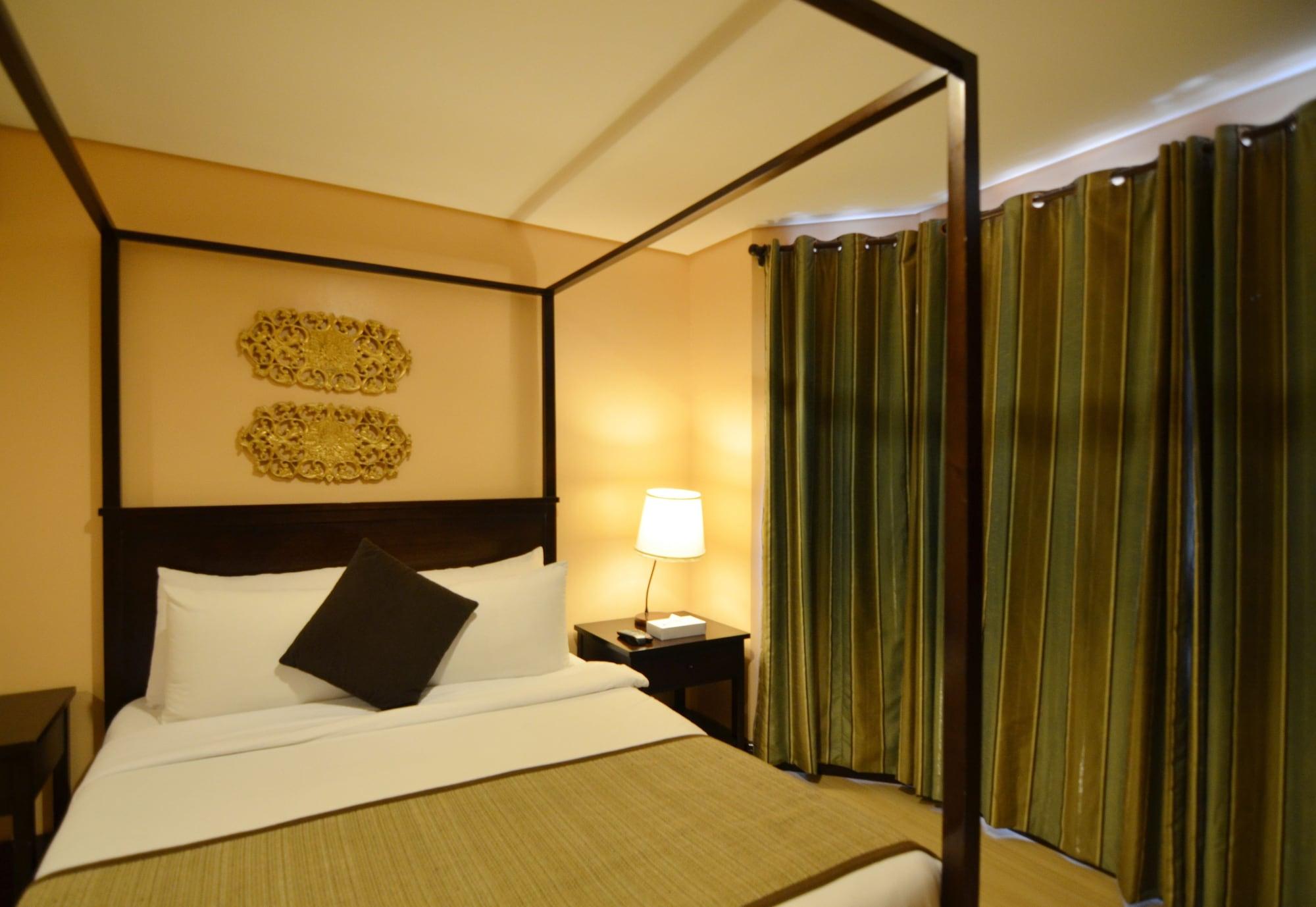 Crosswinds Resort Suites Tagaytay City Buitenkant foto