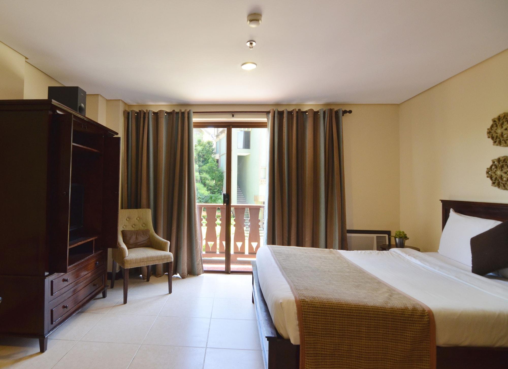 Crosswinds Resort Suites Tagaytay City Buitenkant foto