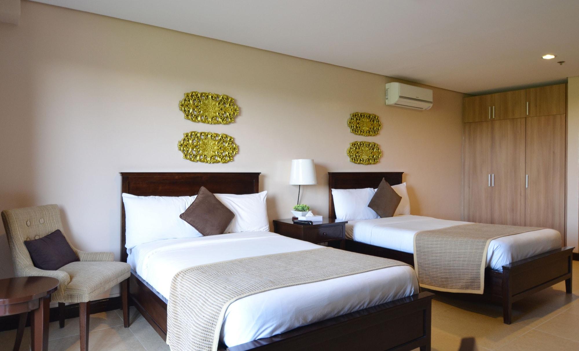 Crosswinds Resort Suites Tagaytay City Buitenkant foto