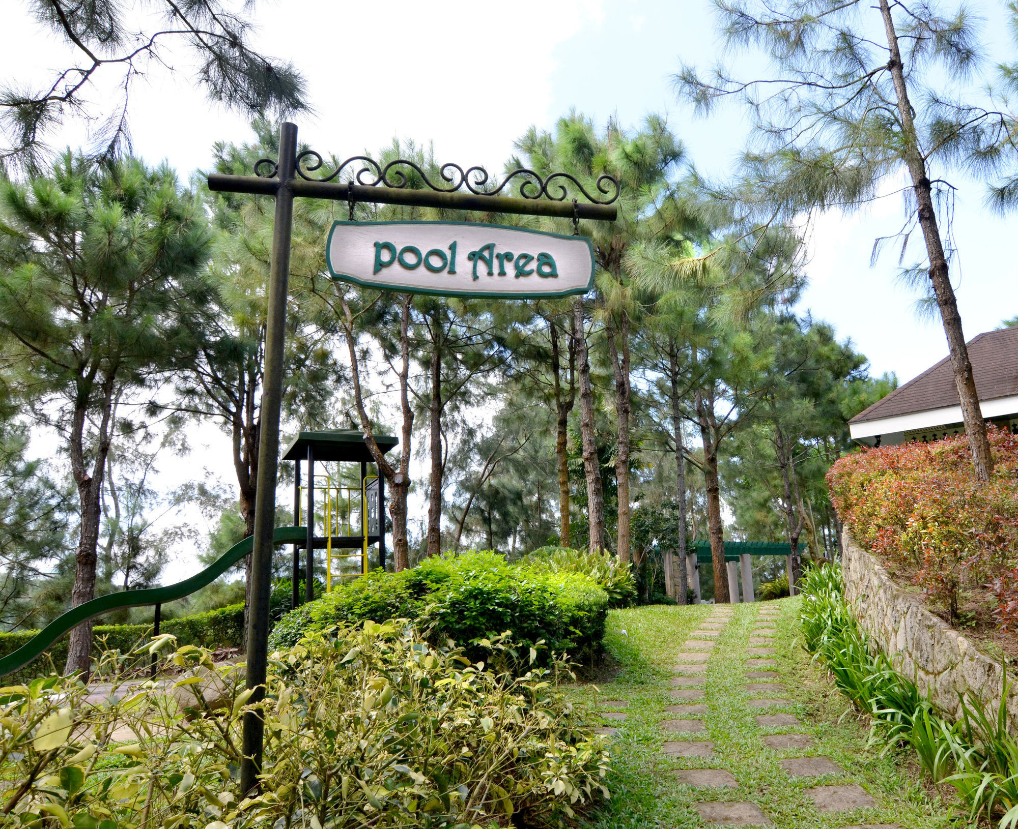 Crosswinds Resort Suites Tagaytay City Buitenkant foto