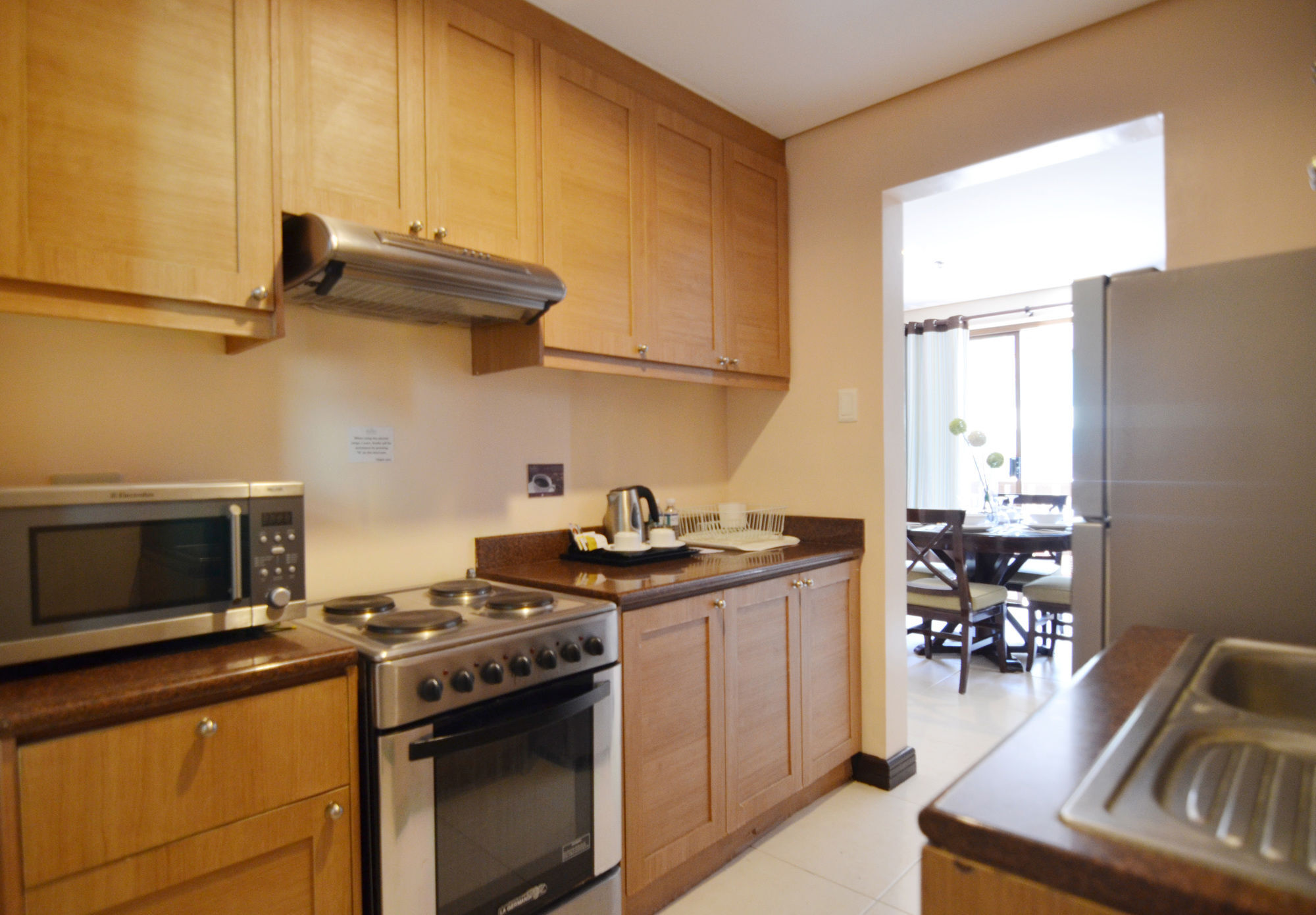 Crosswinds Resort Suites Tagaytay City Buitenkant foto